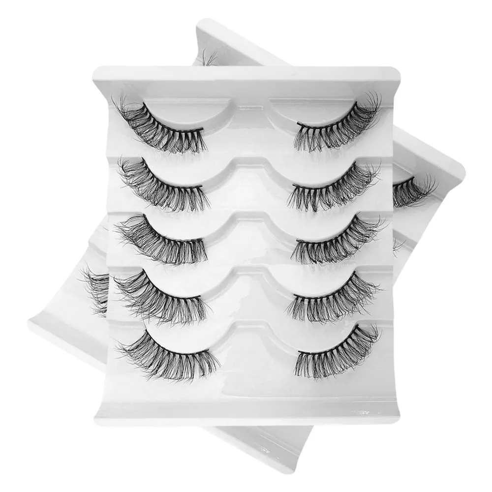 Cílios de cantinho | Miss Frandy