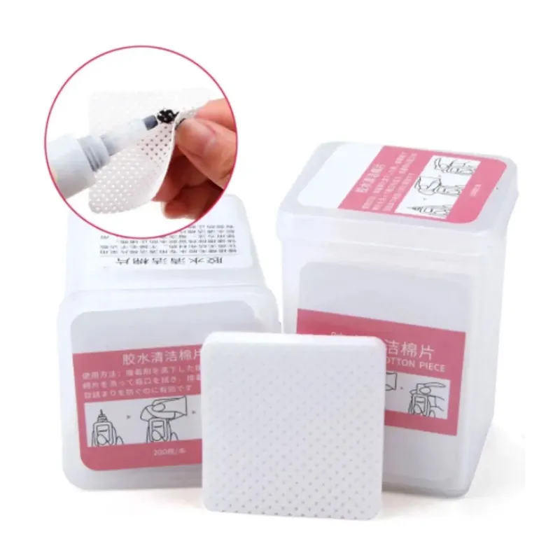 Lenço para Limpeza de Bico de Cola e Pinças 4.5x6cm 200un